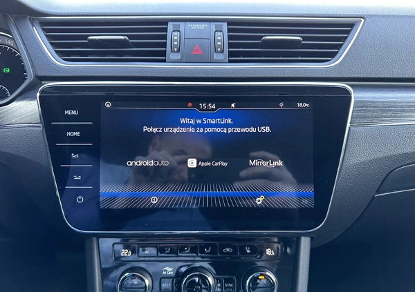Skoda Superb cena 105900 przebieg: 123460, rok produkcji 2019 z Krzywiń małe 106